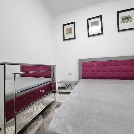 Faleza Nord Apartament De Lux Nou Pe Malul Marii Constanţa Exteriör bild