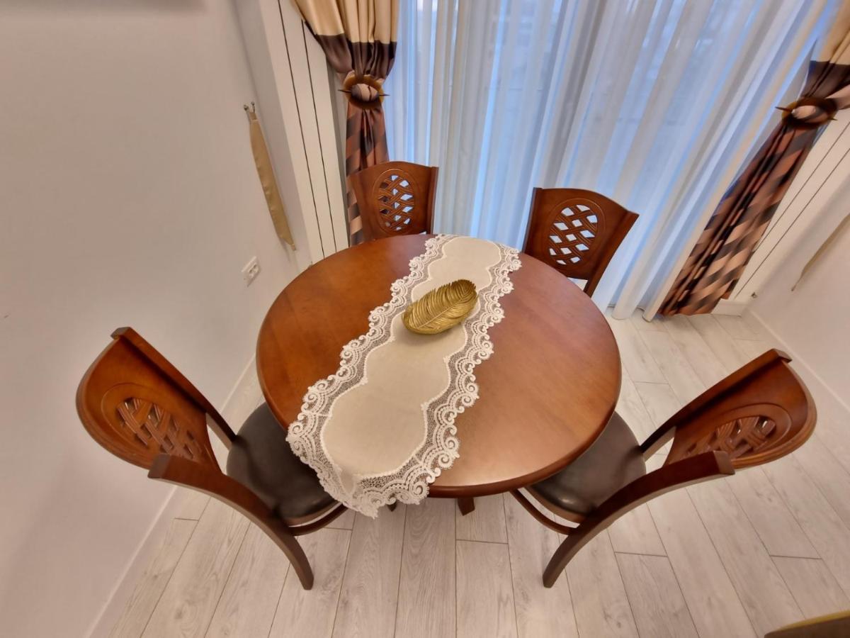 Faleza Nord Apartament De Lux Nou Pe Malul Marii Constanţa Exteriör bild